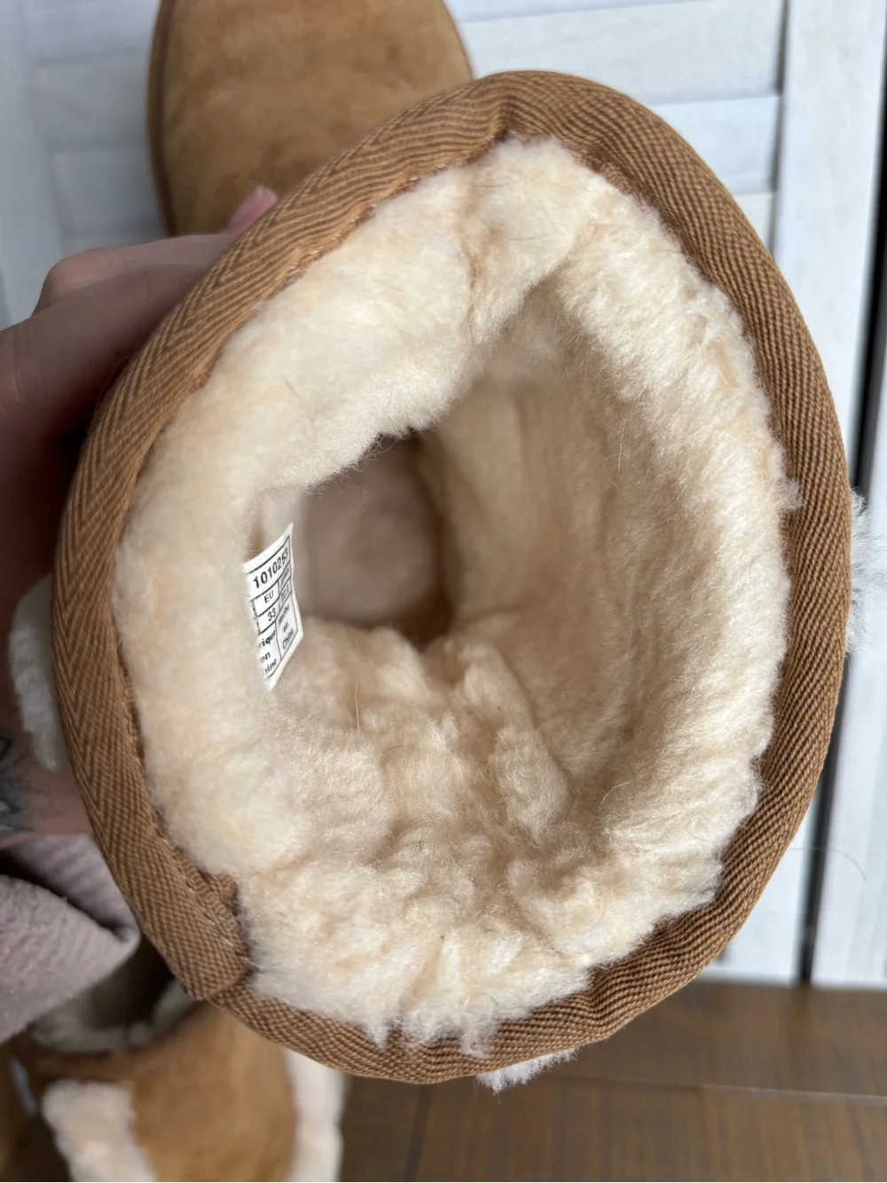 UGG Kids Hadley Boots Chestnut Suede Shearling Mid Calf Size 3 Kids